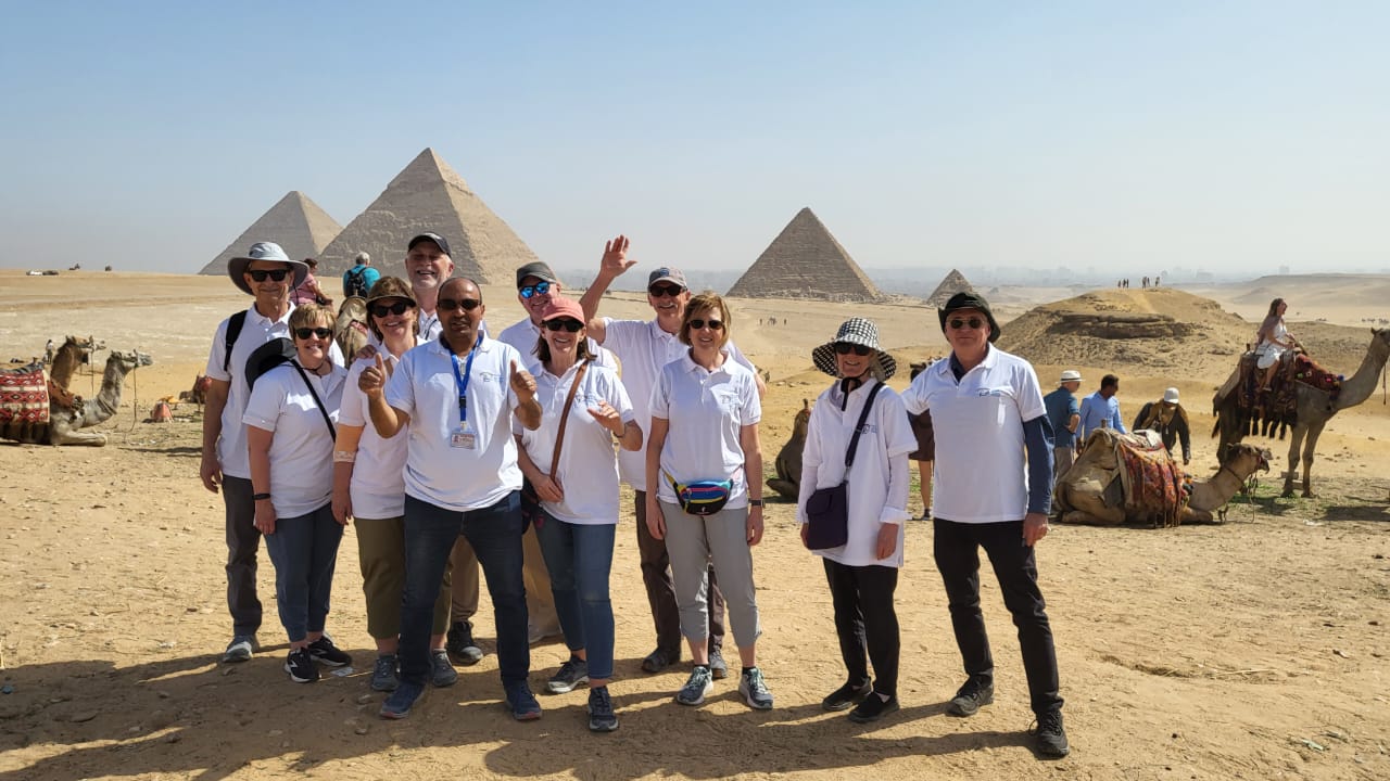 Giza Pyramids and Old Cairo Private Excursion