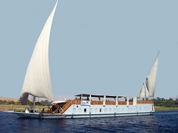 Dahabiya Cruise