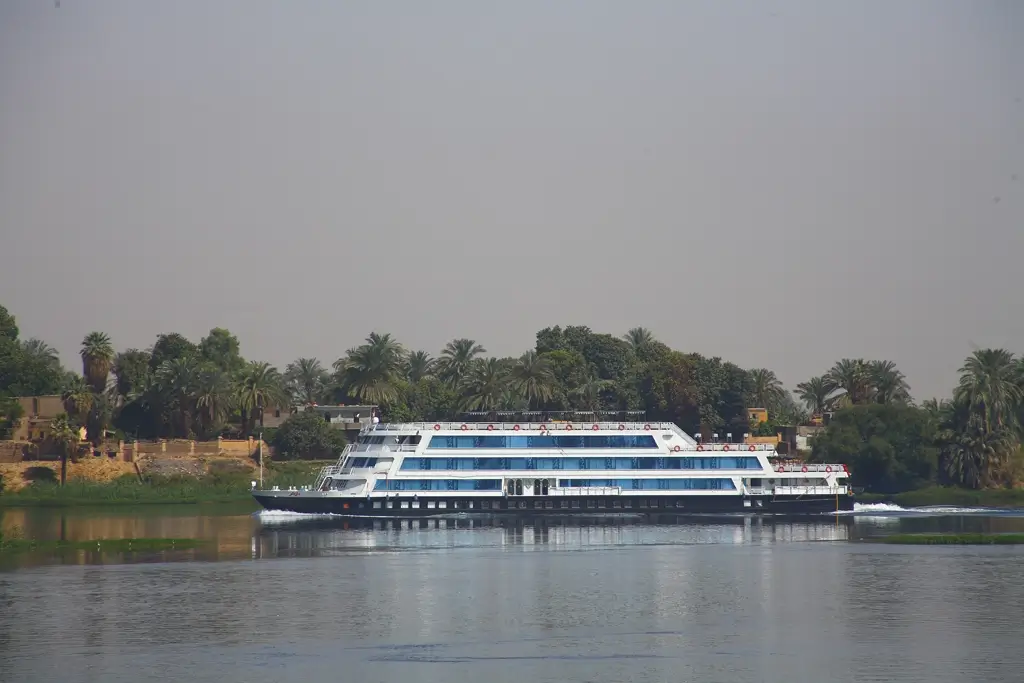 Mövenpick Darakum Nile Cruise